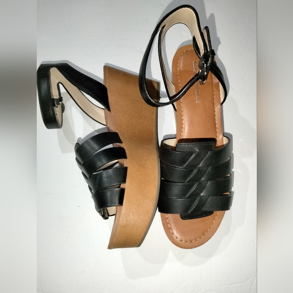 Marc Fisher (Size 8.5) Black Leather Strappy Open Toe Wedge/Platform Sandals - Picture 12 of 13